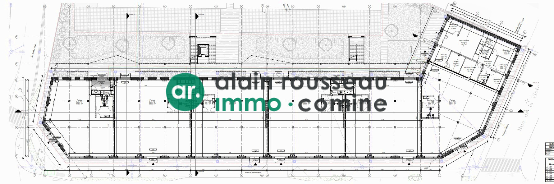 Local Commercial 1460.89m² – Les ponts de ce