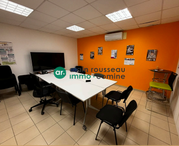 Local D’activité 560m² – St jean de linieres