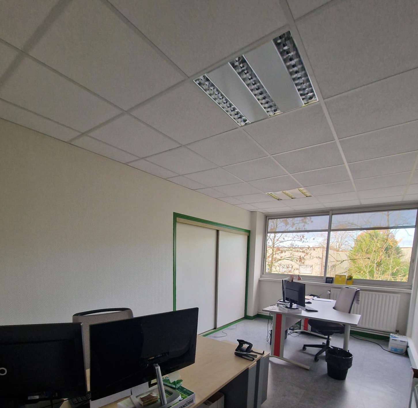 Bureaux 98m² – Beaucouze