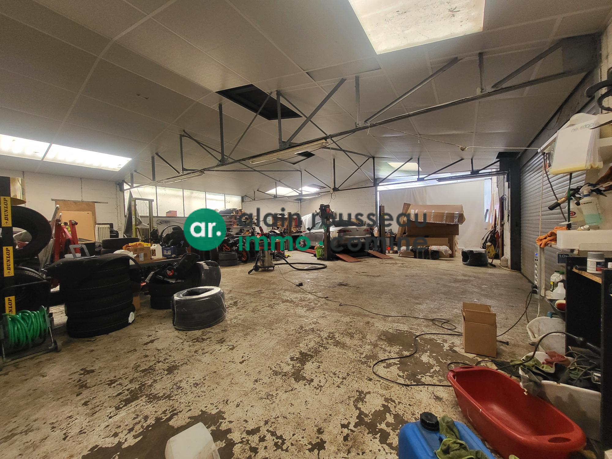 Local D’activité 250m² – Brain sur l authion