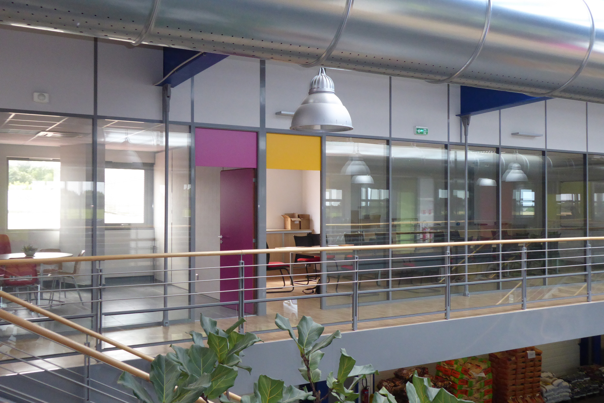 Local D’activité 6630m² – Angers Local D’activité 6630m² – Angers