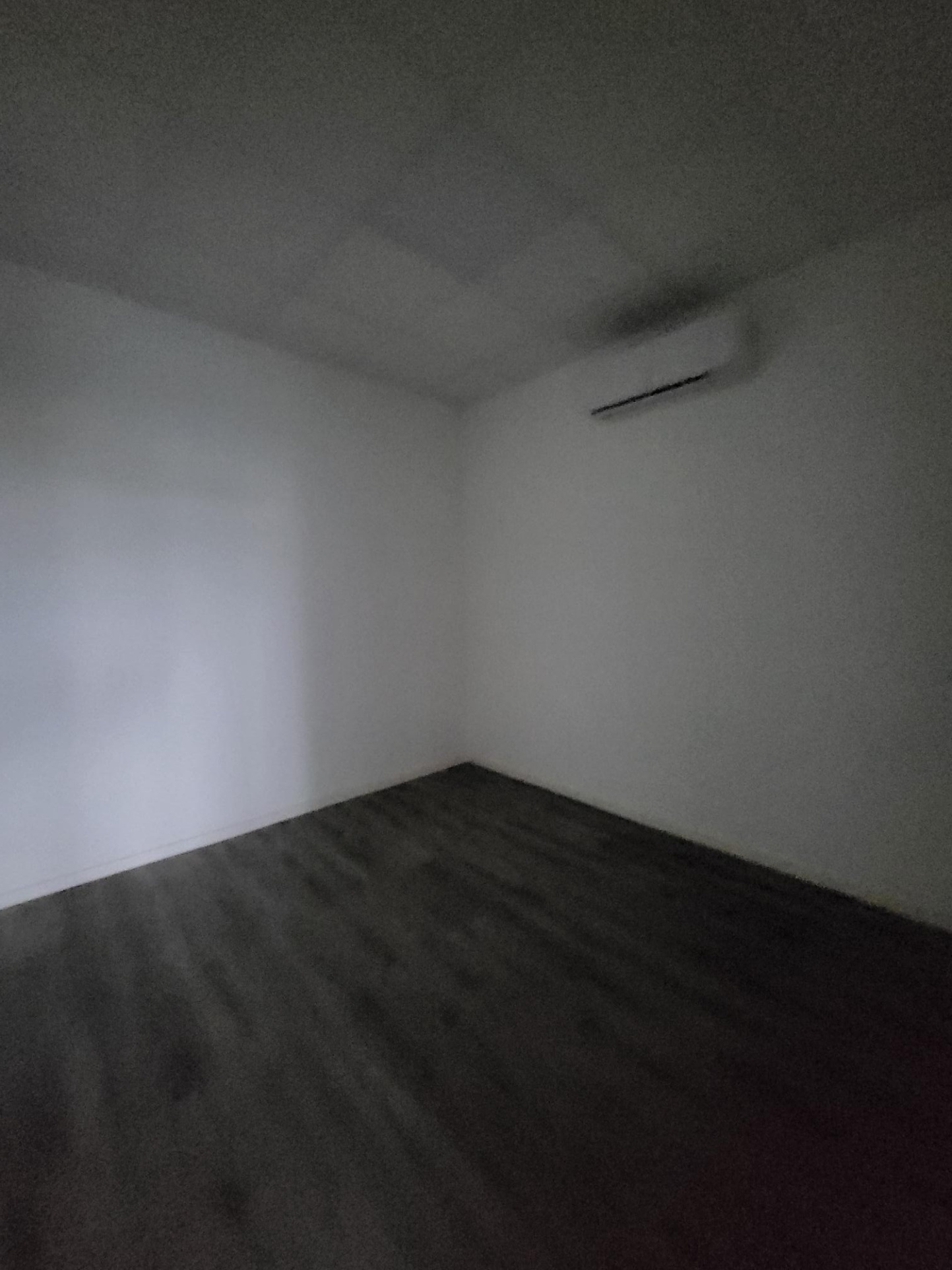 Bureaux 95m² – Ecouflant