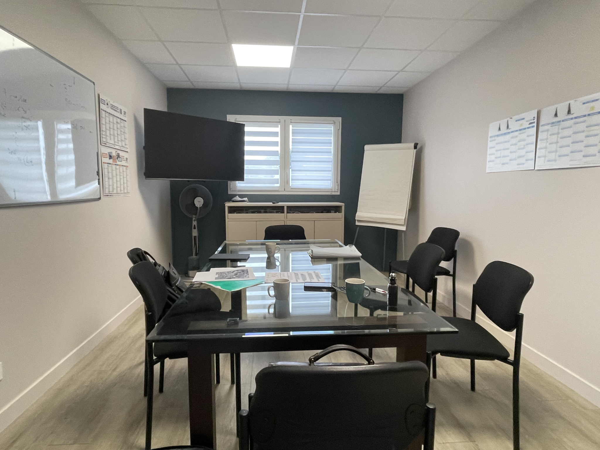 Local D&rsquo;activité 913m² – Beaucouze