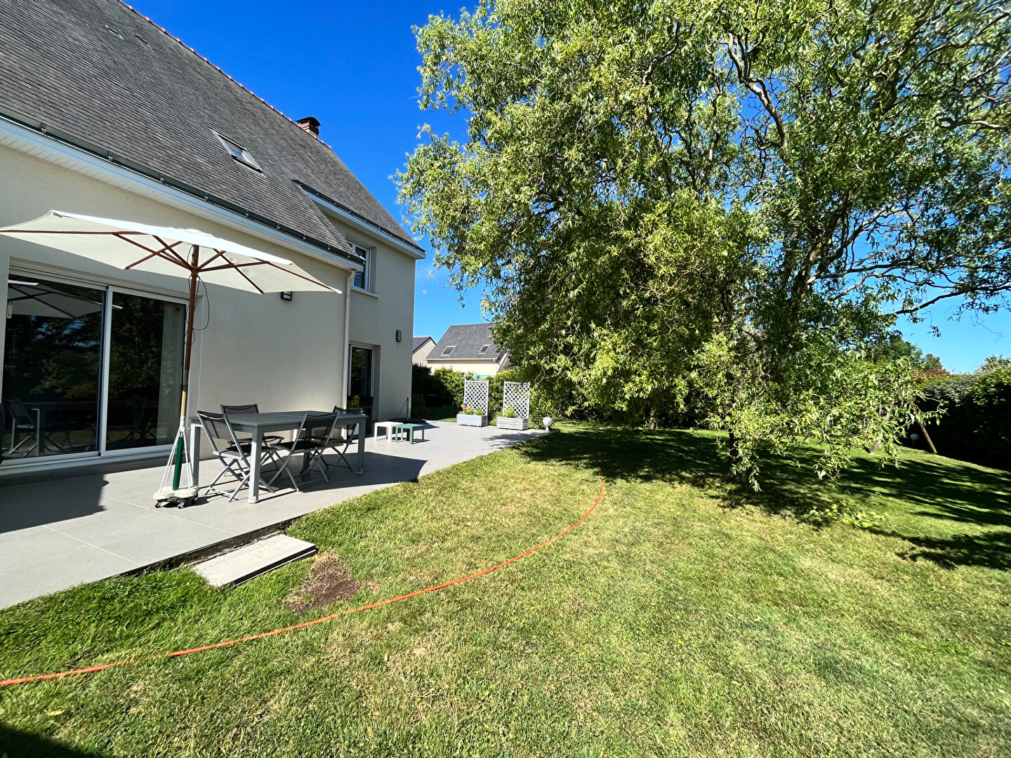 Maison 253m² – 
ANGERS