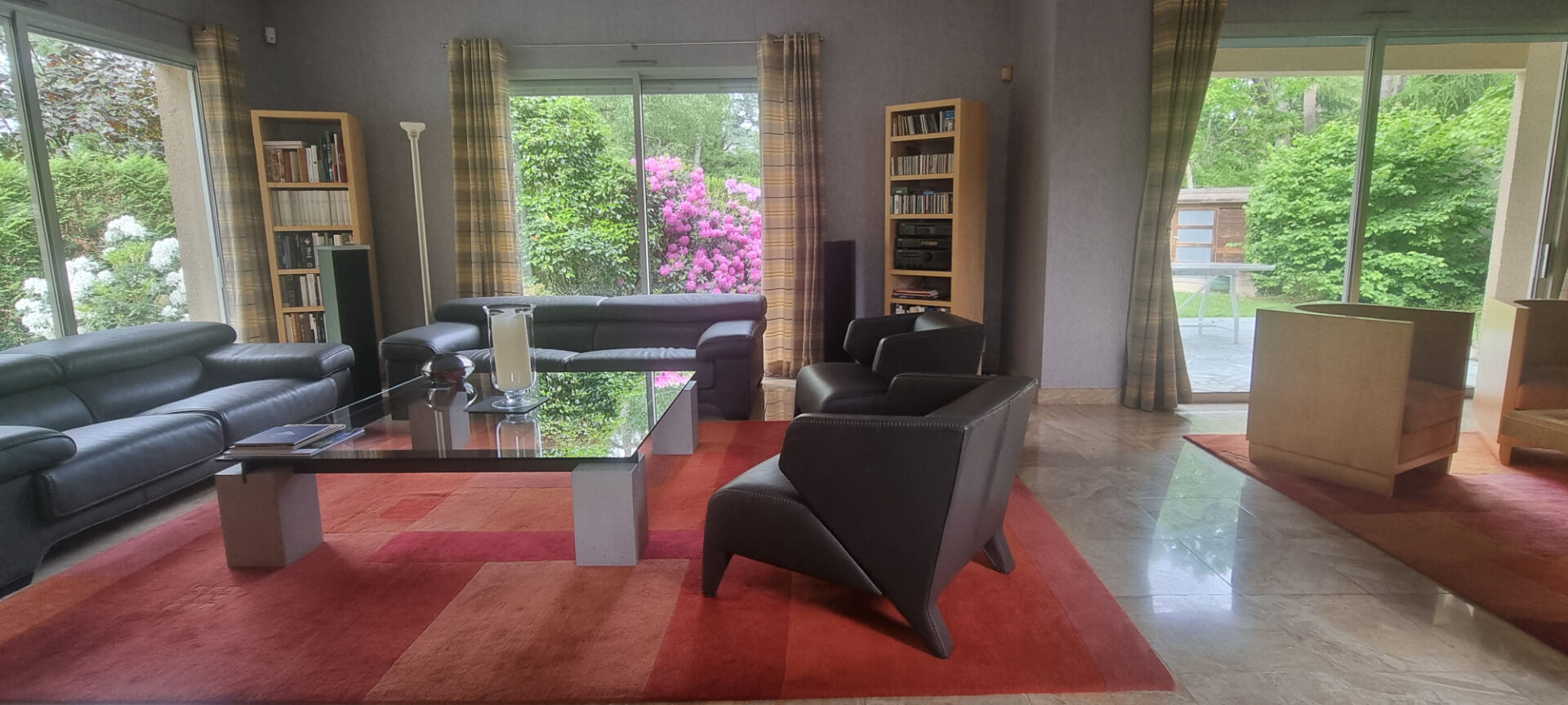 Maison 215m² – 
AVRILLE