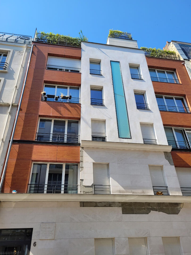 Appartement 25.78m² – 
PARIS