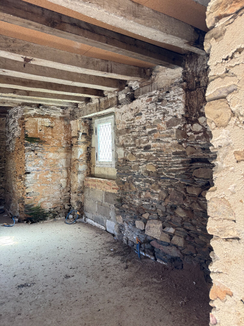 Maison 368m² –
SEGRE EN ANJOU BLEU Maison 368m² –
SEGRE EN ANJOU BLEU