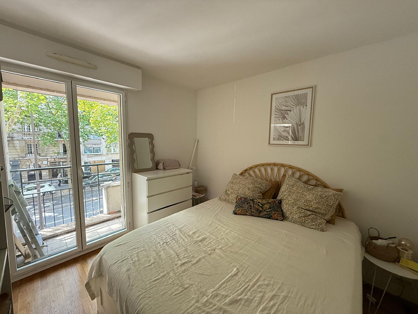 Appartement 56.54m² – 
PARIS