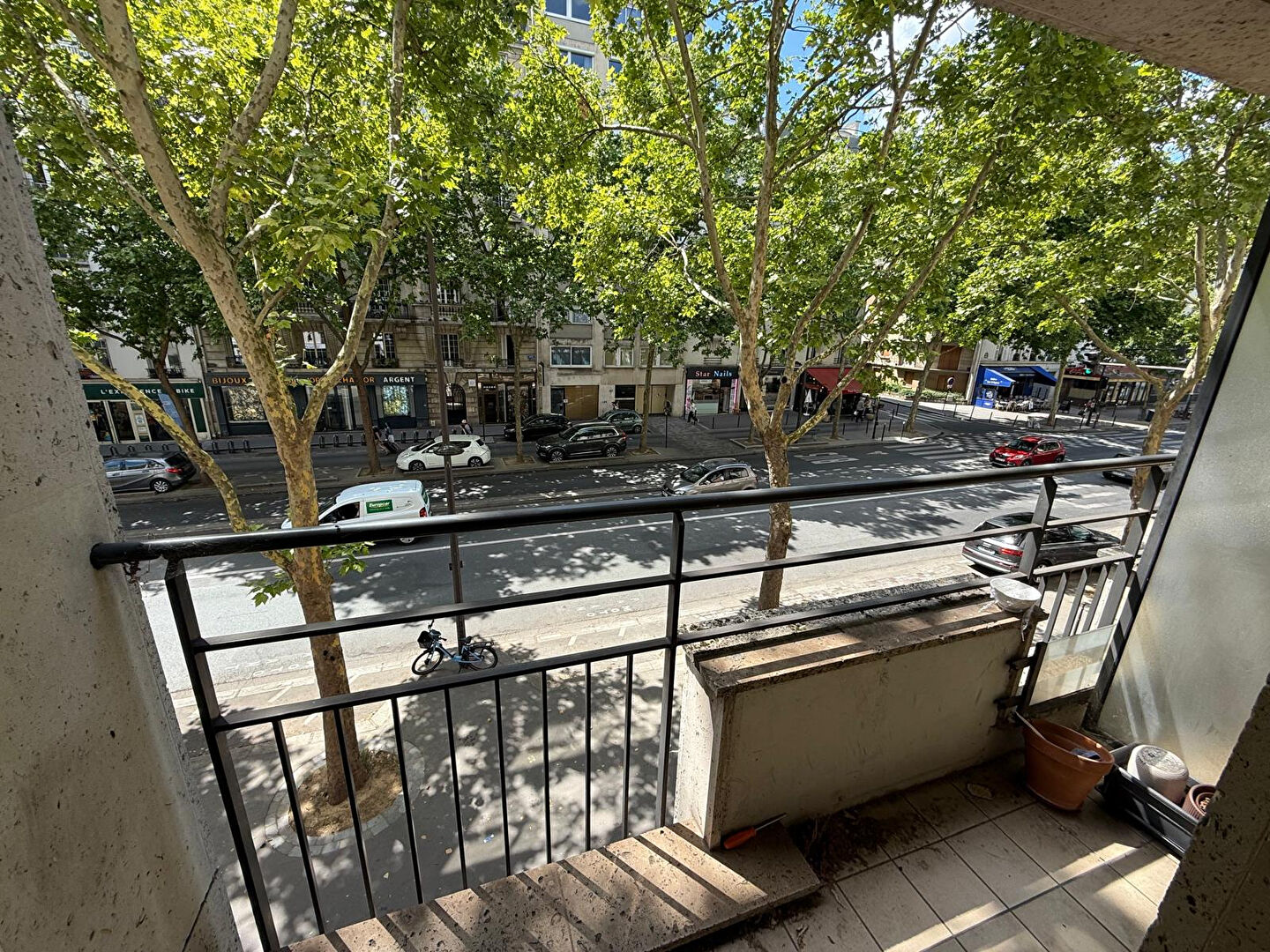 Appartement 56.54m² – 
PARIS