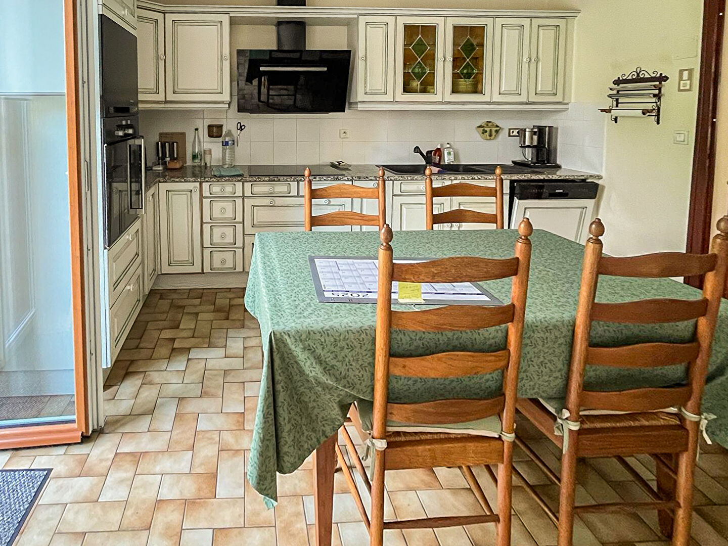 Maison 137.29m² – 
MURS ERIGNE