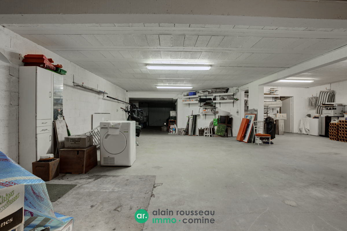 Maison 277m² – 
LES PONTS DE CE