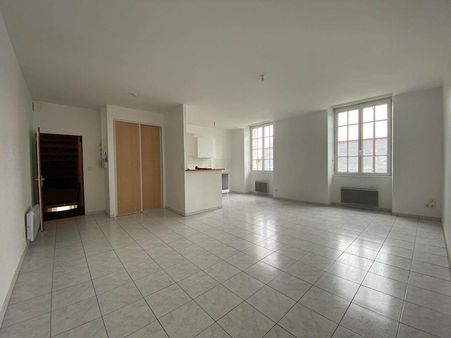 Immeuble 401m² –
PELLOUAILLES LES VIGNES Immeuble 401m² –
PELLOUAILLES LES VIGNES