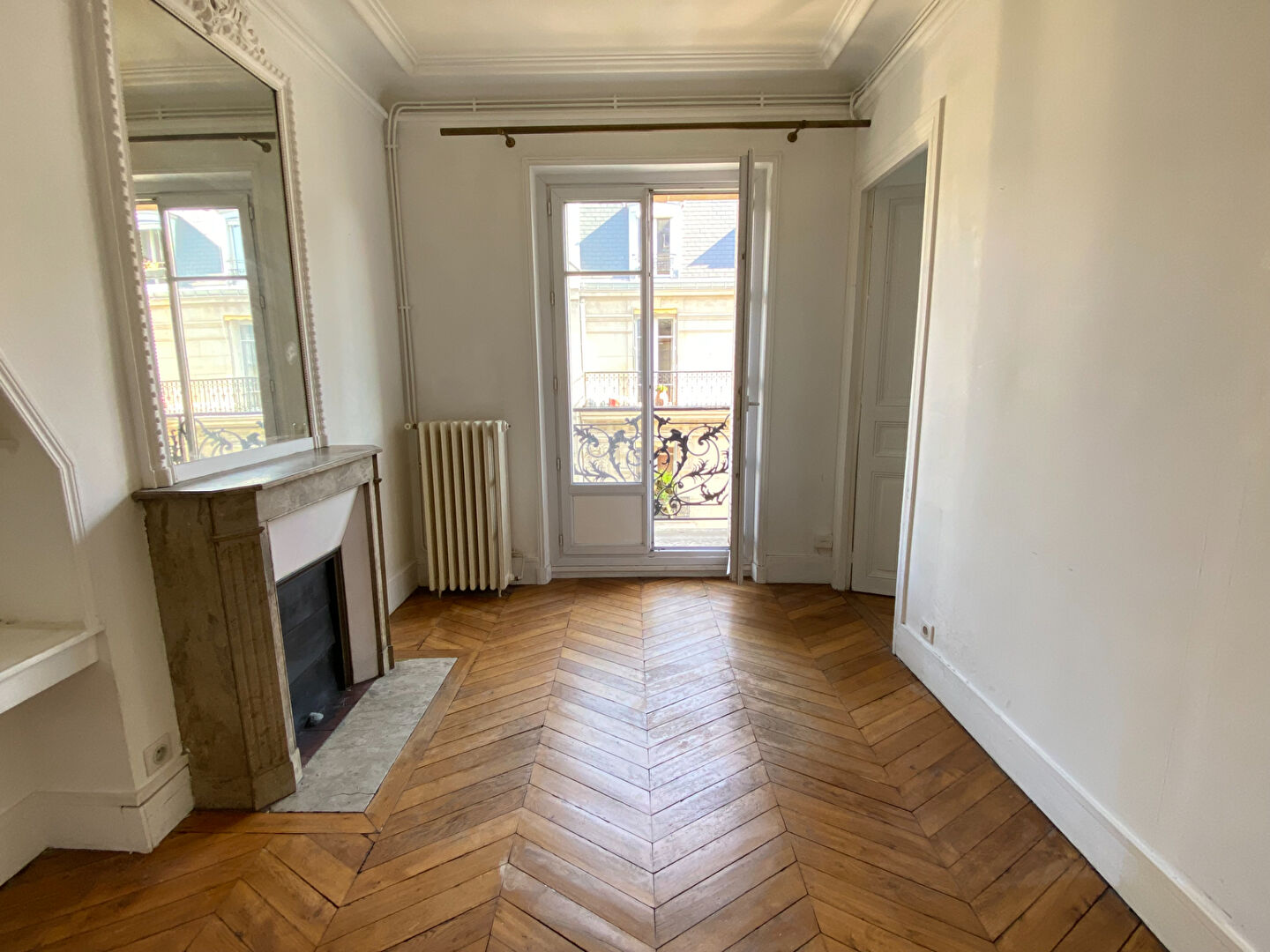 Appartement 54.56m² – 
PARIS