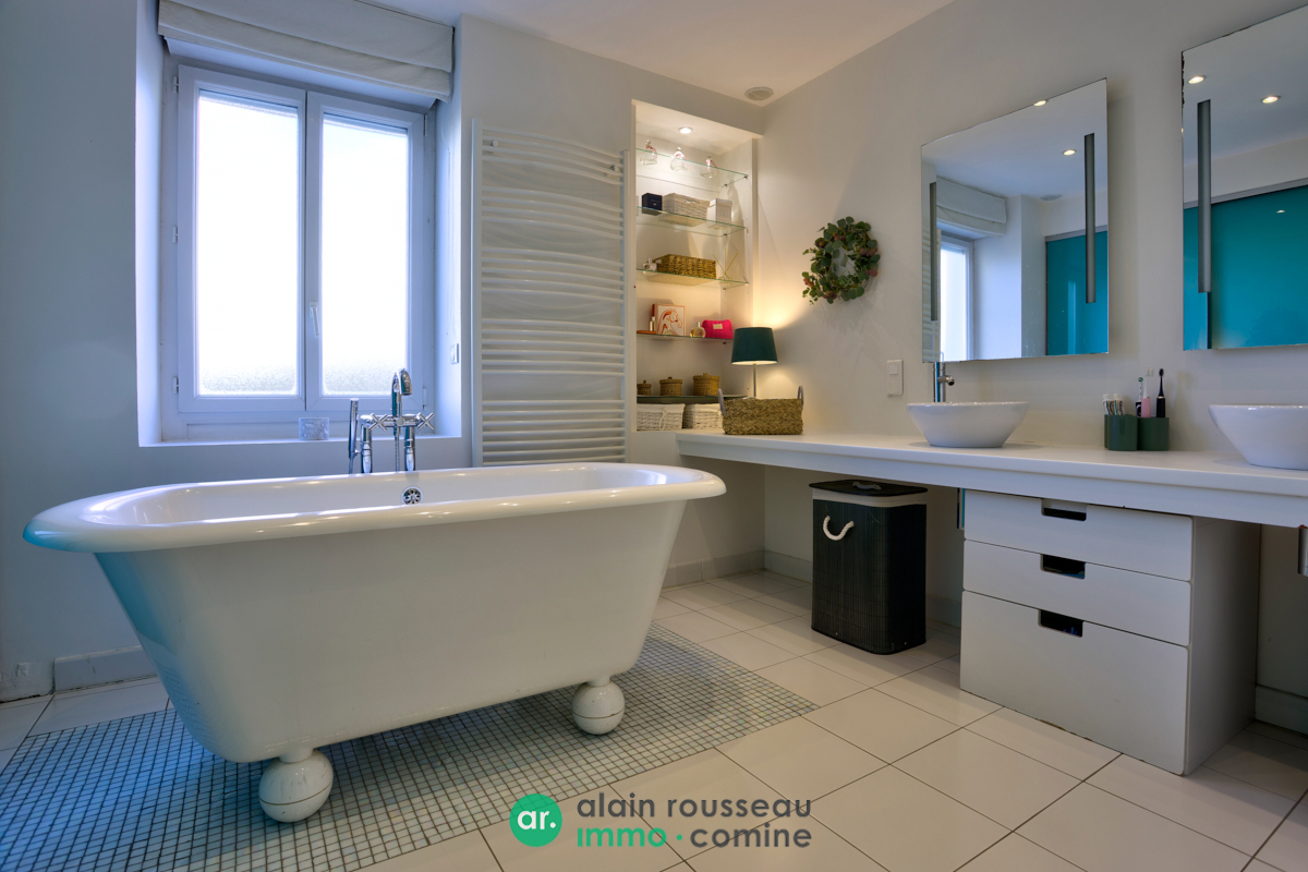 Maison 184m² – 
ANGERS