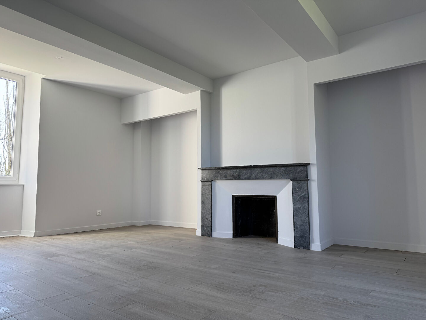 Maison 205m² –
SAINT BARTHELEMY D ANJOU Maison 205m² –
SAINT BARTHELEMY D ANJOU