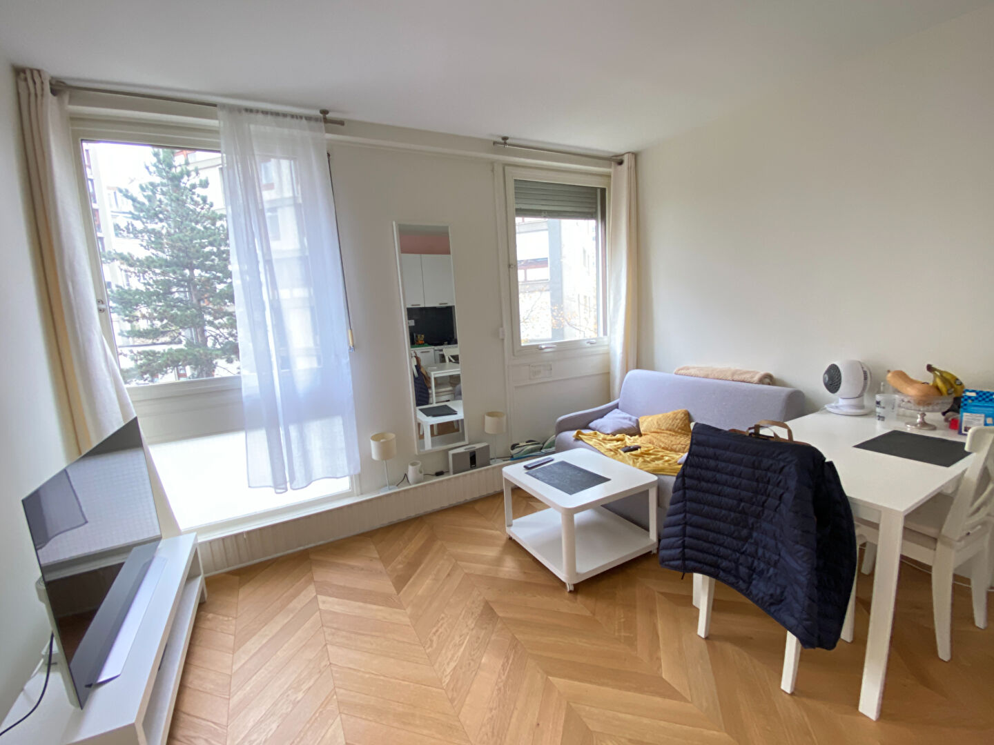 Appartement 27.47m² –
PARIS Appartement 27.47m² –
PARIS