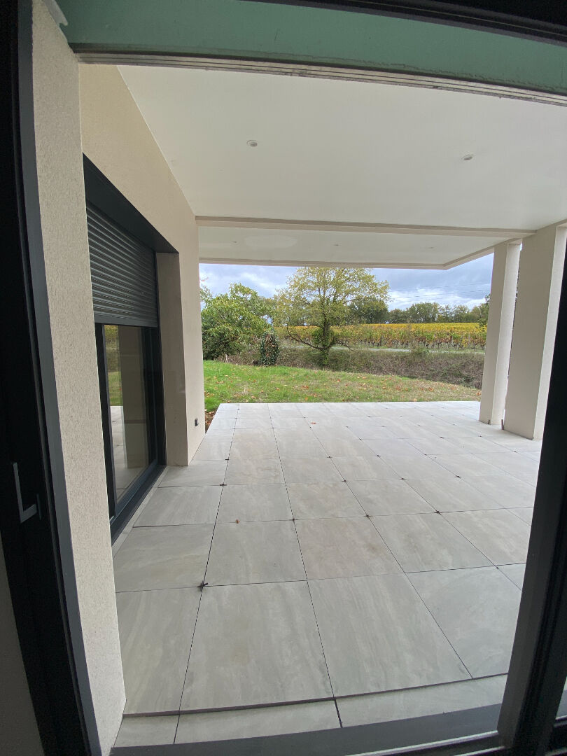 Maison 165m² –
LES GARENNES SUR LOIRE Maison 165m² –
LES GARENNES SUR LOIRE