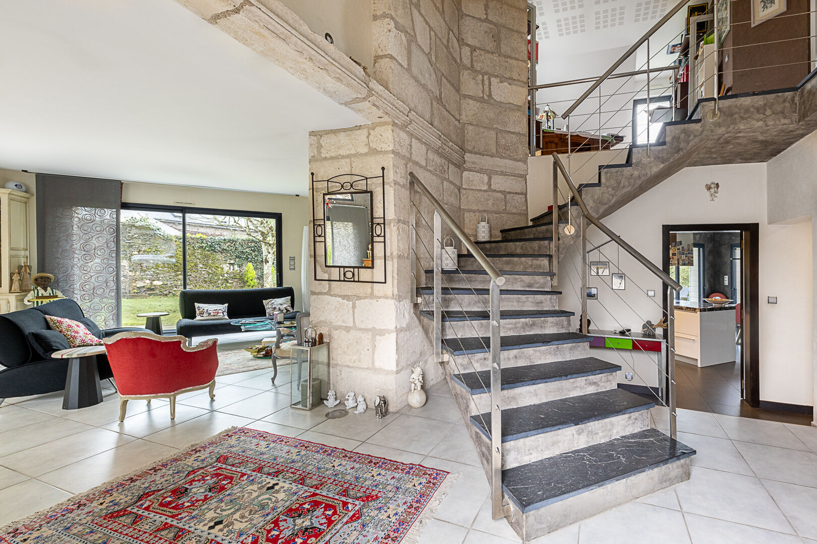 Maison 253m² – 
MURS ERIGNE