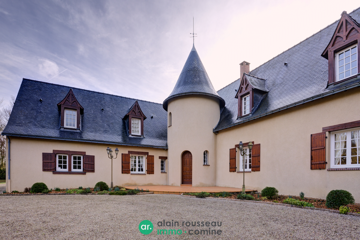 Maison 350m² – 
MIRE