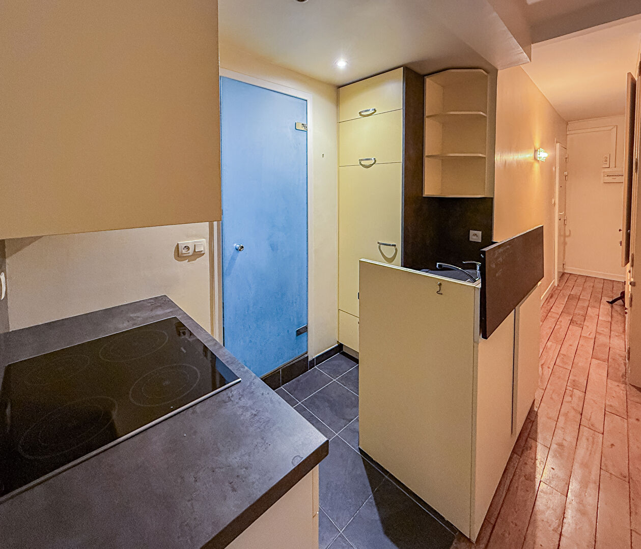 Appartement 43.41m² –
BOULOGNE BILLANCOURT Appartement 43.41m² –
BOULOGNE BILLANCOURT