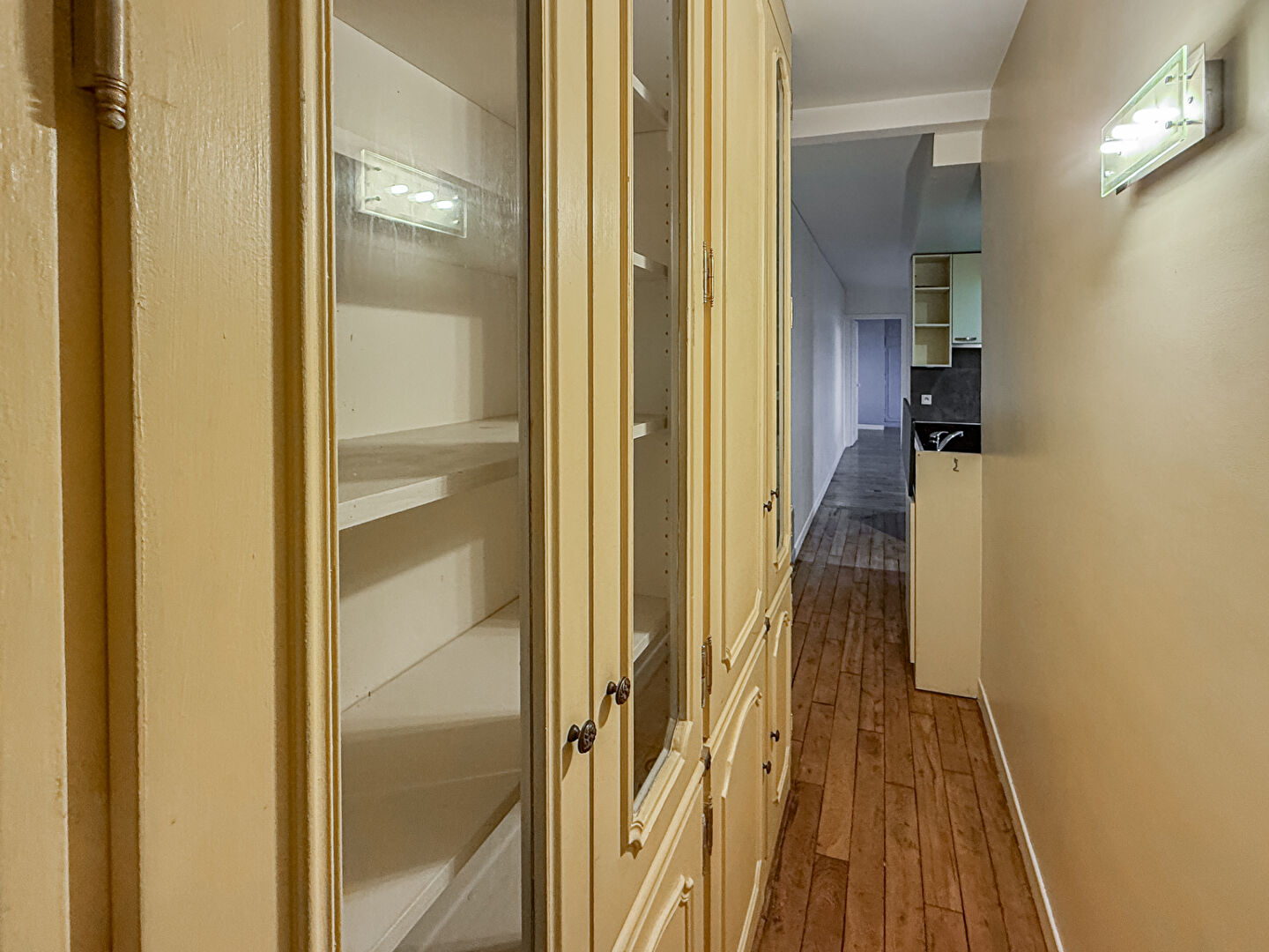 Appartement 43.41m² –
BOULOGNE BILLANCOURT Appartement 43.41m² –
BOULOGNE BILLANCOURT