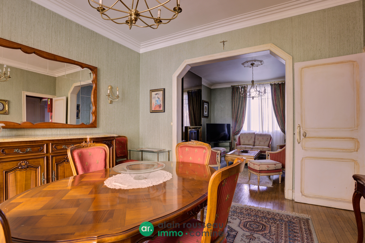 Maison 184m² – 
ANGERS