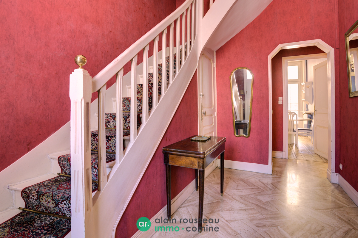 Maison 184m² – 
ANGERS