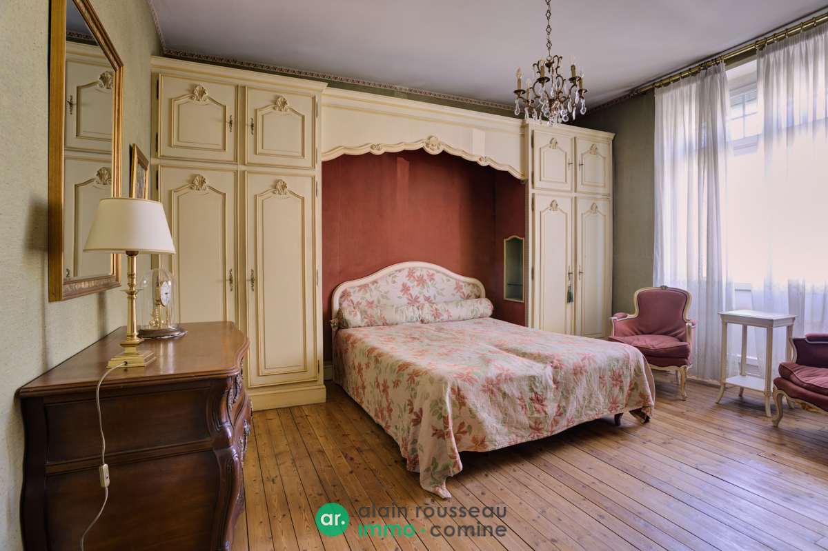 Maison 184m² – 
ANGERS