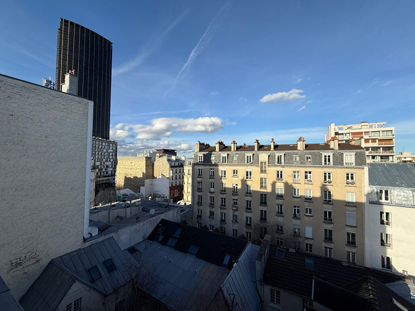 Appartement 27m² – 
PARIS