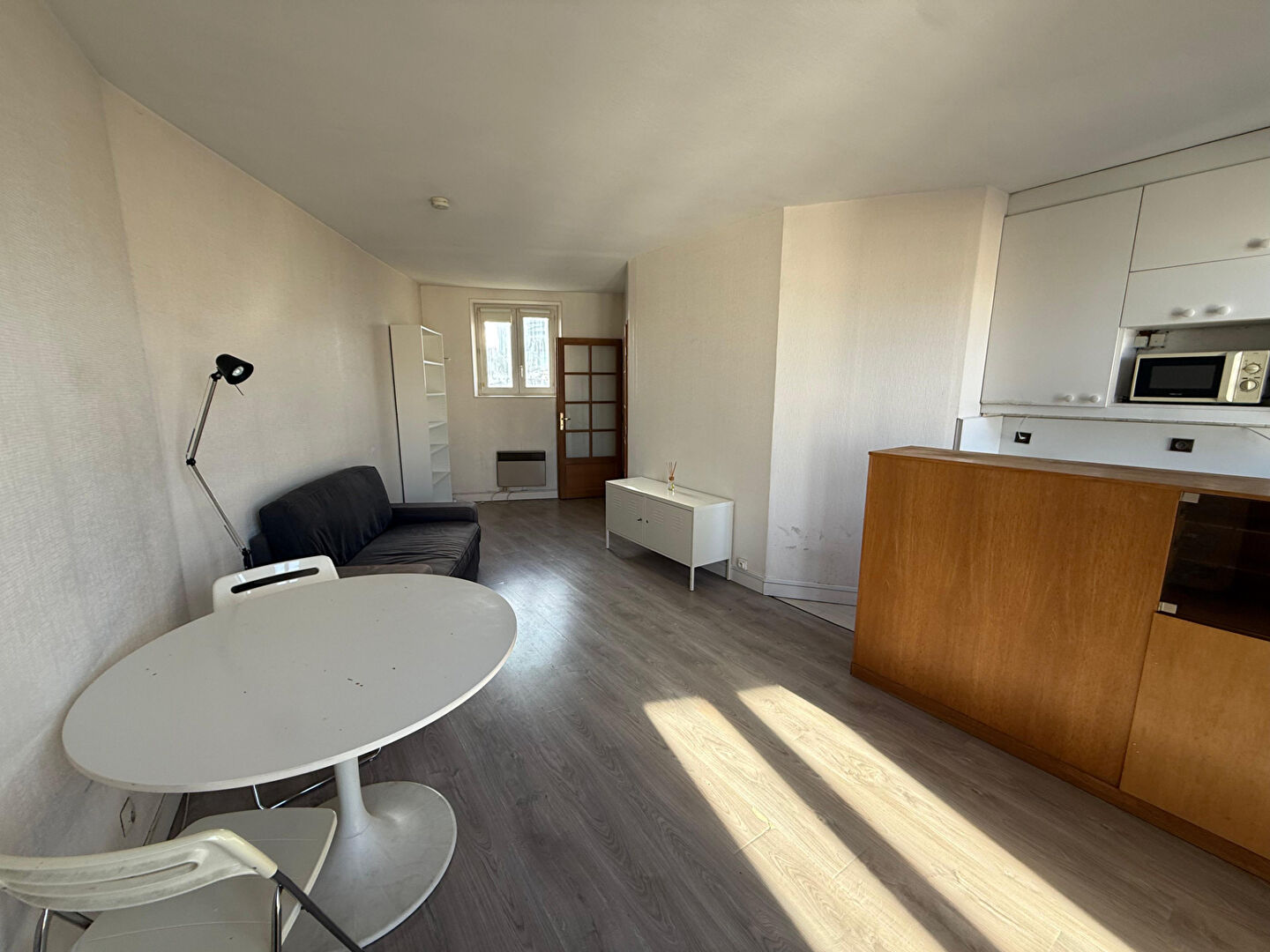 Appartement 27m² – 
PARIS