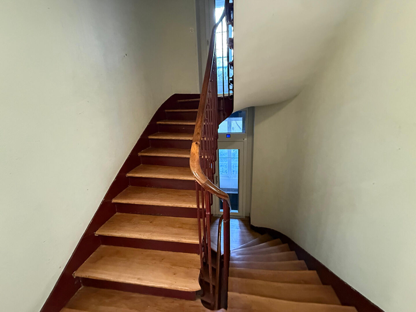 Appartement 27m² – 
PARIS