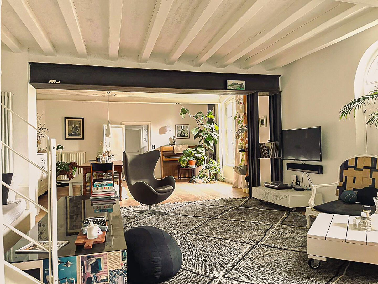 Maison 217m² –
LA MENITRE Maison 217m² –
LA MENITRE