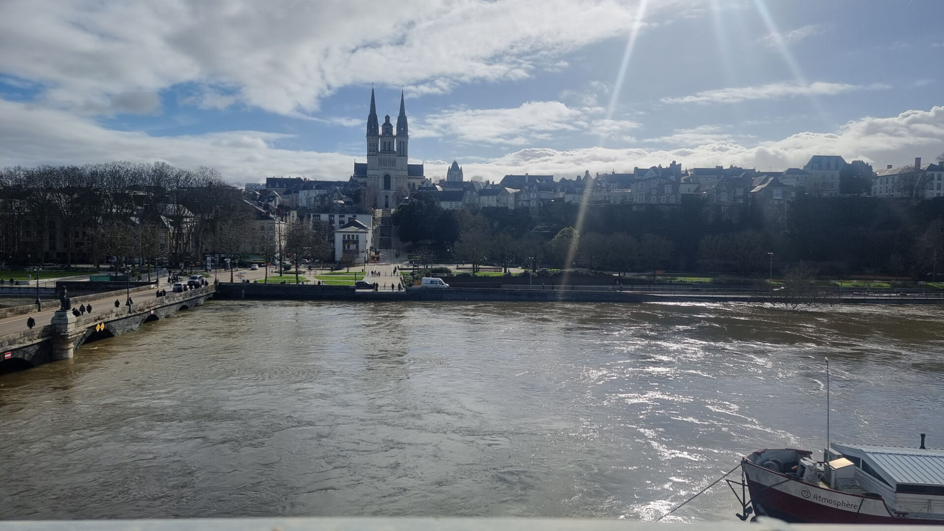 Appartement 165.49m² –
ANGERS Appartement 165.49m² –
ANGERS