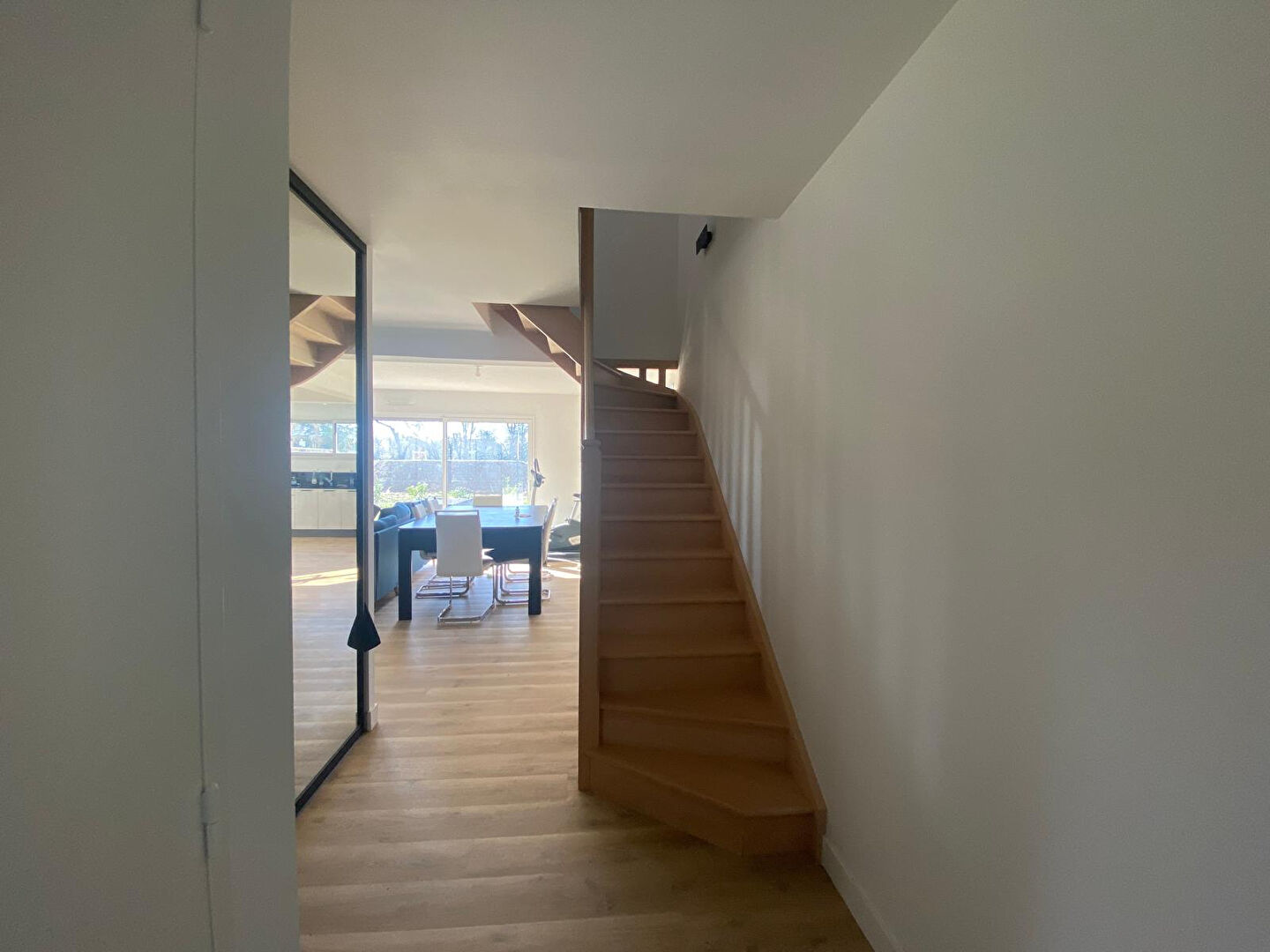 Maison 134m² –
SAINTE GEMMES SUR LOIRE Maison 134m² –
SAINTE GEMMES SUR LOIRE