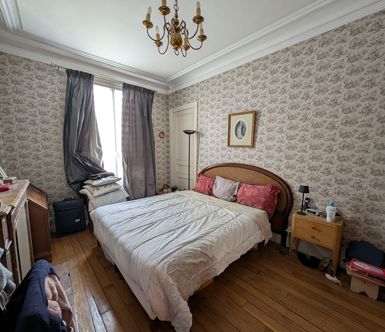 Appartement 90.59m² – 
PARIS