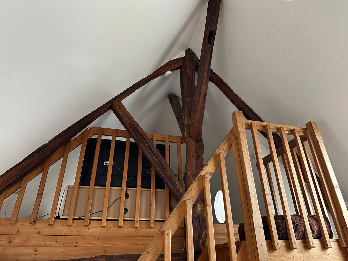 Immeuble 64.58m² – 
TRELAZE