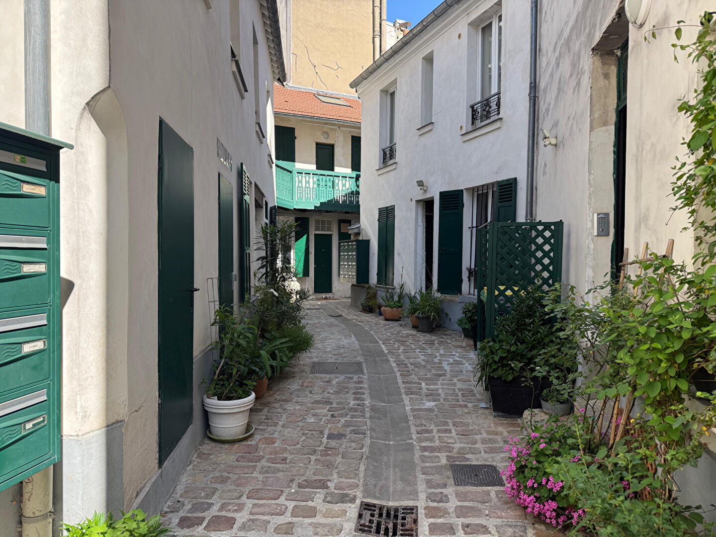 Appartement 15.19m² – 
Paris