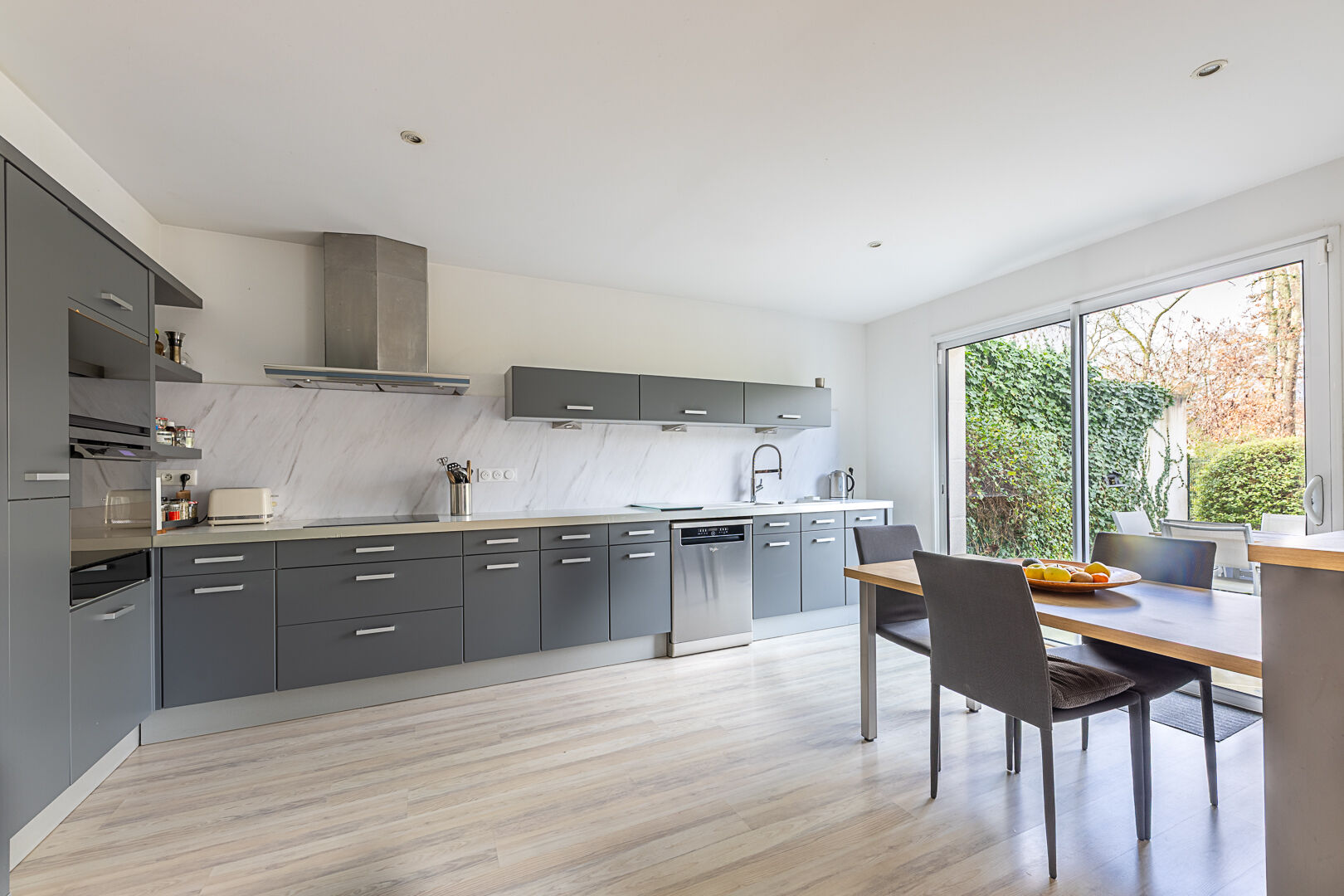 Maison 263m² – 
AVRILLE