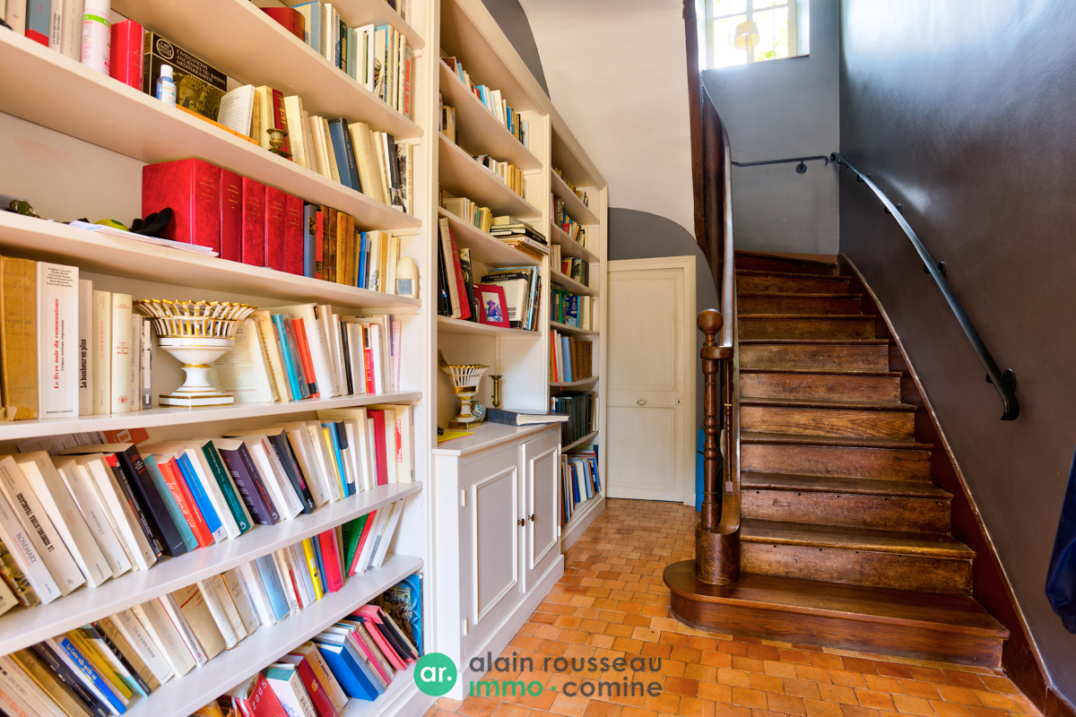 Maison 349m² – 
BOUCHEMAINE