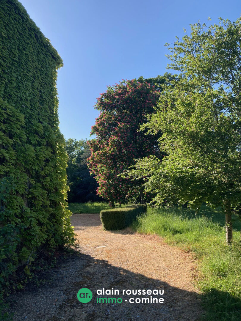 Maison 349m² – 
BOUCHEMAINE