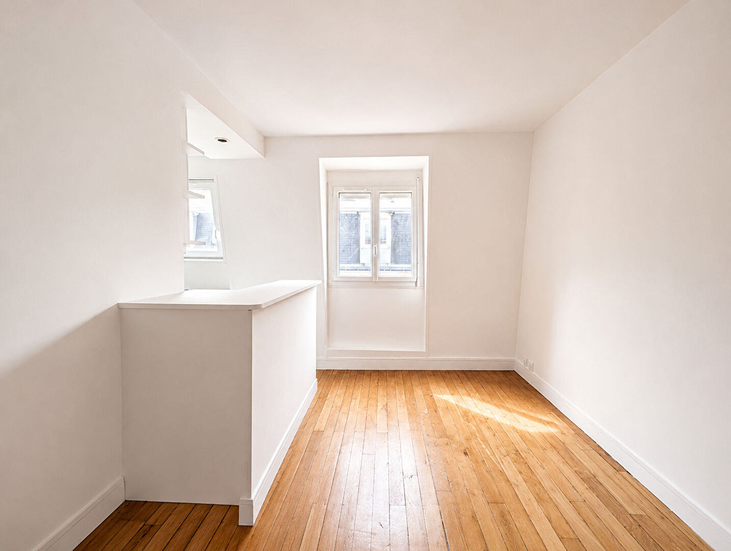 Appartement 30.01m² – 
PARIS