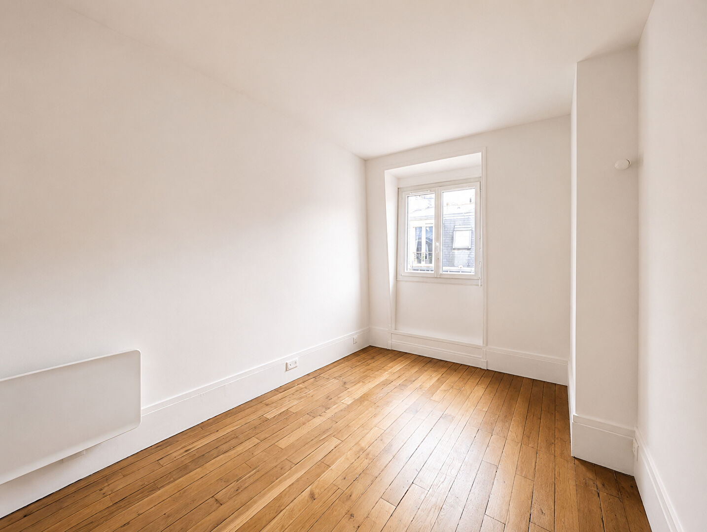 Appartement 30.01m² – 
PARIS