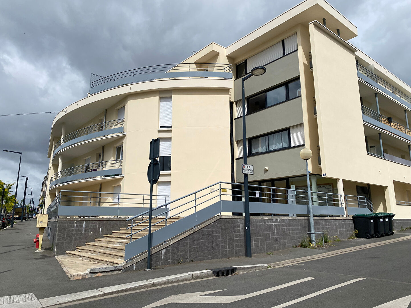 Appartement 38.3m² –
ANGERS Appartement 38.3m² –
ANGERS