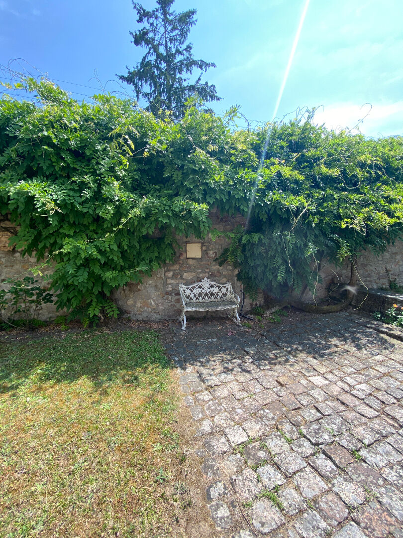 Terrain 607m² – 
TIERCE