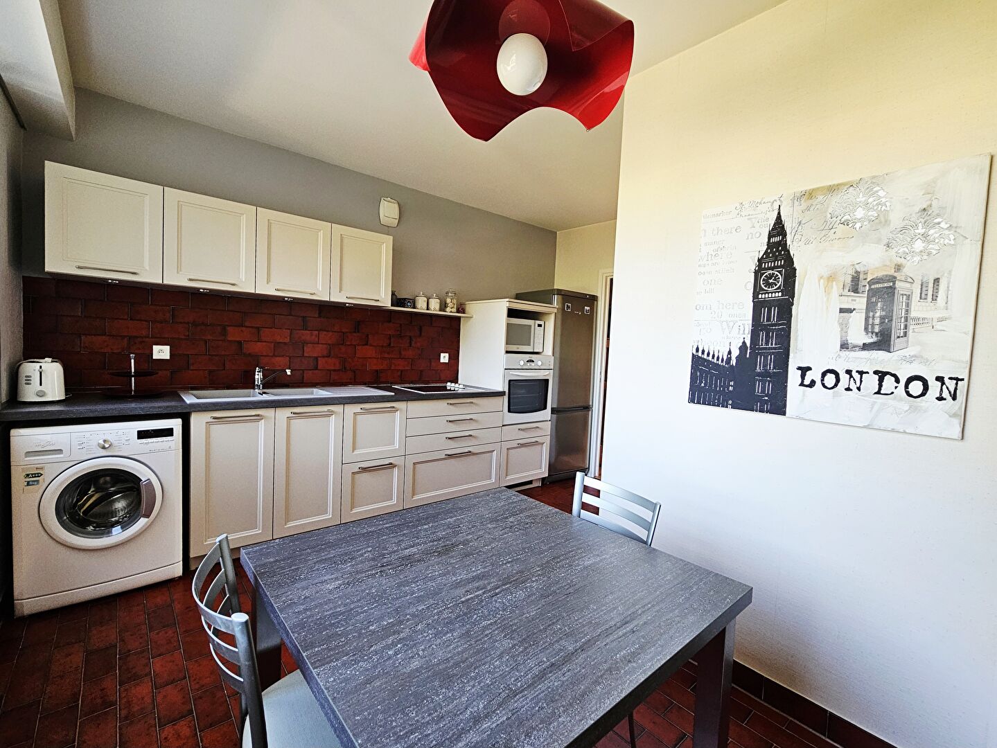 Appartement 75.7m² – 
ANGERS