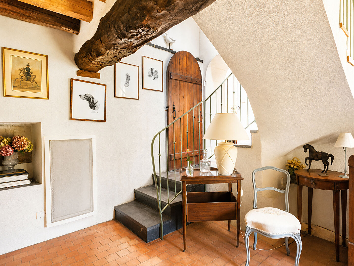 Maison 192m² –
BLAISON SAINT SULPICE Maison 192m² –
BLAISON SAINT SULPICE