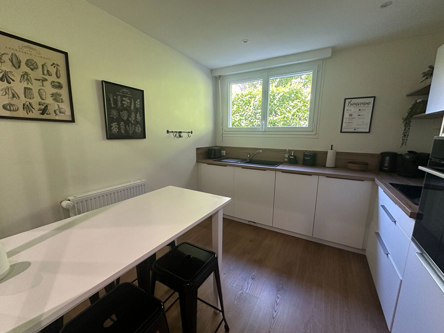 Maison 227m² – 
AVRILLE