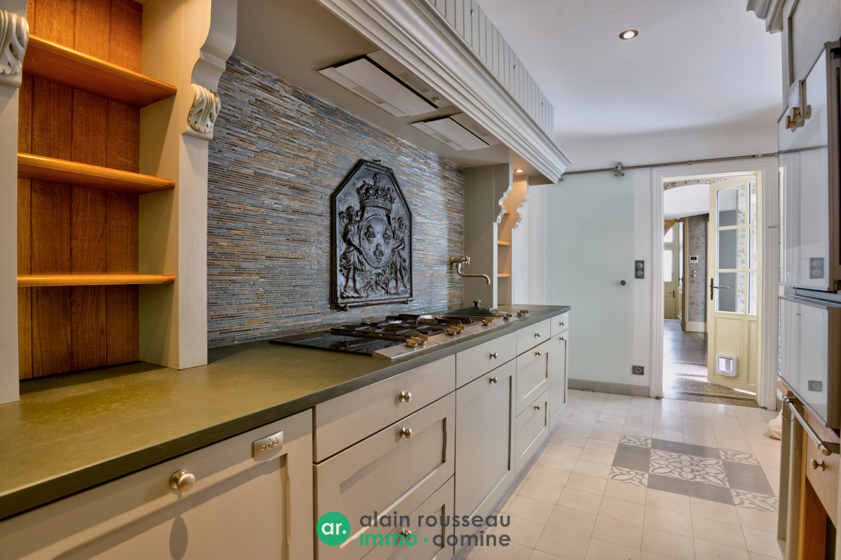 Maison 211m² – 
ANGERS