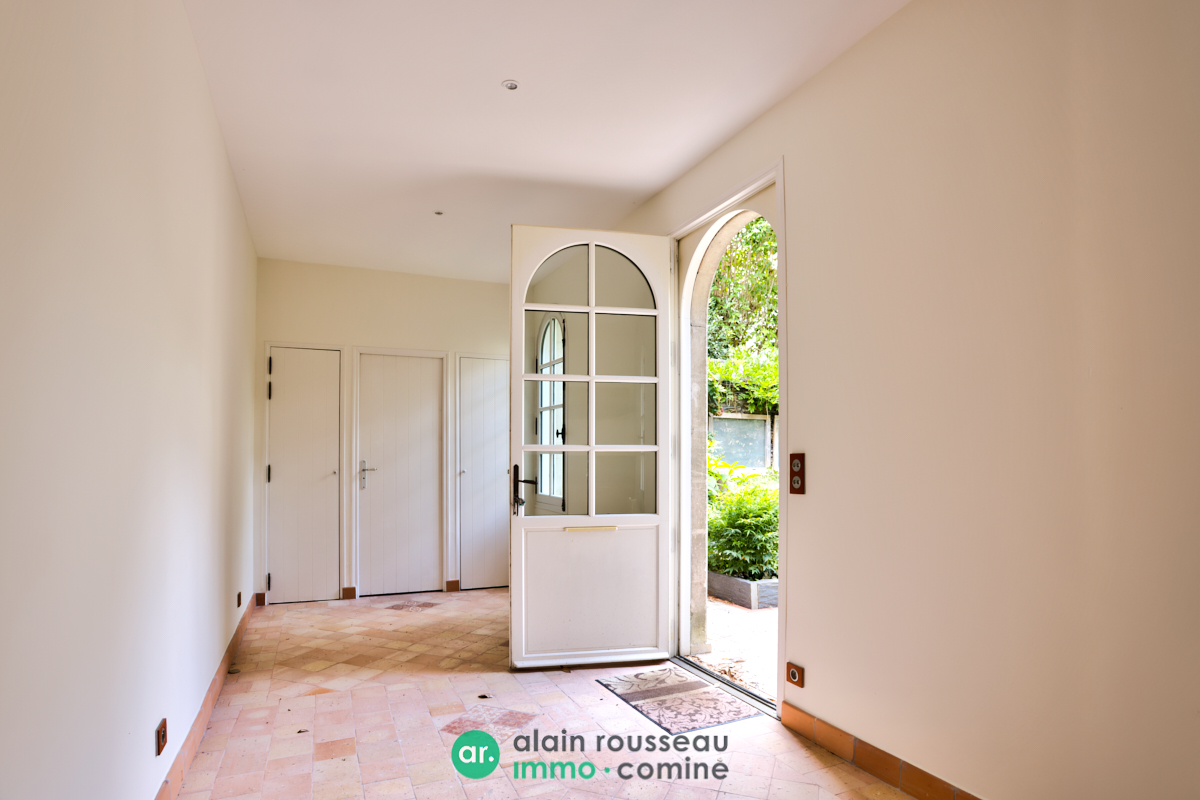 Maison 211m² – 
ANGERS