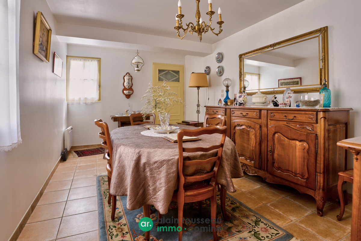 Maison 133m² –
LES PONTS DE CE Maison 133m² –
LES PONTS DE CE